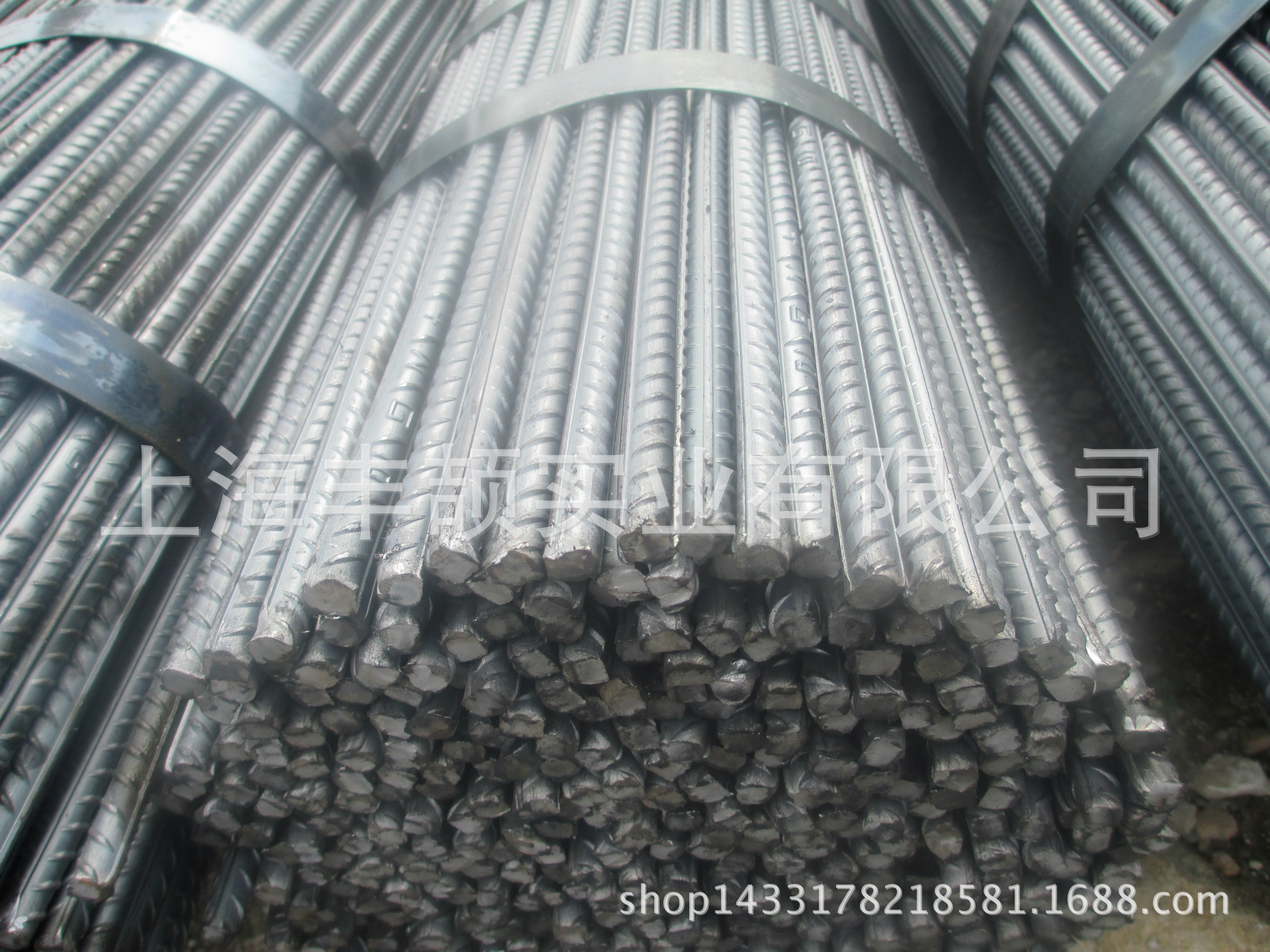 ‘AG亚娱集团官方’上海消防重拳出击推进区域隐患排查整治(图2) AG亚娱集团