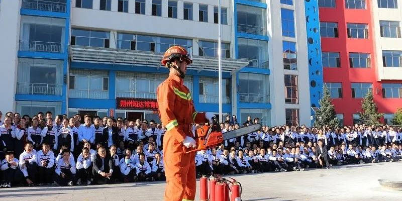 ‘AG亚娱集团’
平鲁消防开启“消防小课堂”(图11)