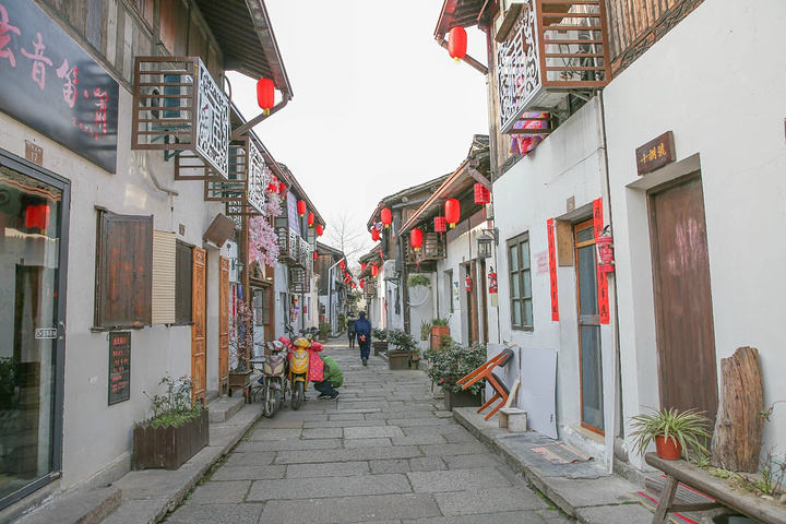 ag亚娱官网：奎屯消防“回访”社会单位 防止火患“复燃”