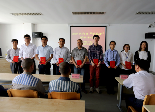 ‘ag亚娱官网’“家乡”是他们记忆中一个模糊的影子(图3) AG亚娱集团官方