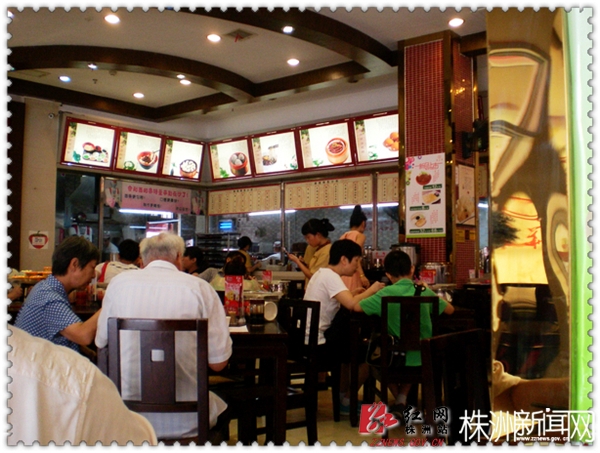 ‘AG亚娱集团官方’苹果灾患丛生,支付7.4亿天价赔偿金,11万台手机白卖了(图2) AG亚娱集团