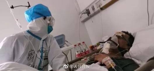 “AG亚娱集团”襄阳消防宣传小分队入户开展电动车防火宣传(图2) AG亚娱集团官方