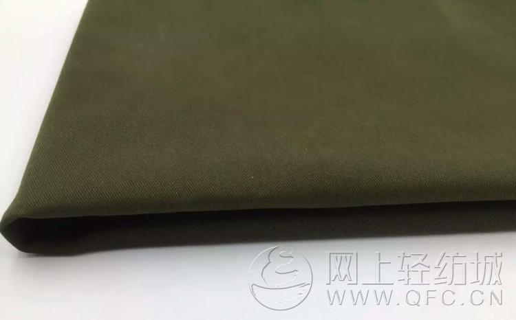 省疾控中心携手郑州公交二公司推出“艾心号”公交宣传车【AG亚娱集团】(图6) AG亚娱集团官方