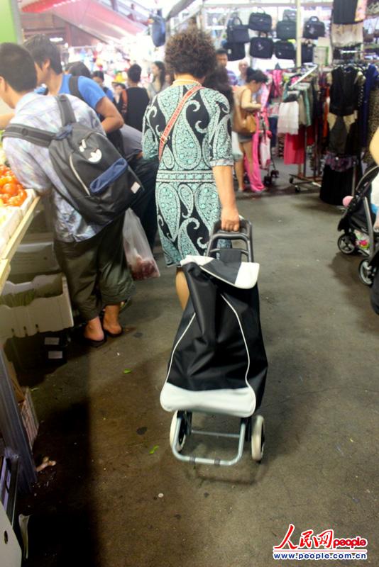 ag亚娱官网|博乐消防对辖区大型商业综合体进行检查(图3) AG亚娱集团