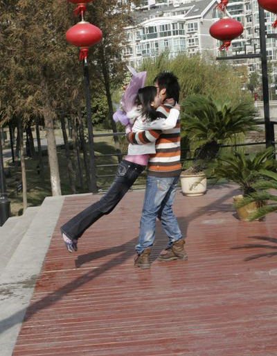 主题公园的二次消费生意经‘ag亚娱官网’(图2) AG亚娱集团