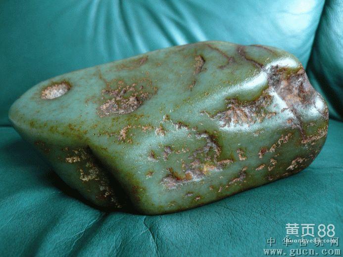 “AG亚娱集团”怎么区分普通感冒和新冠肺炎两者症状区别特征介绍