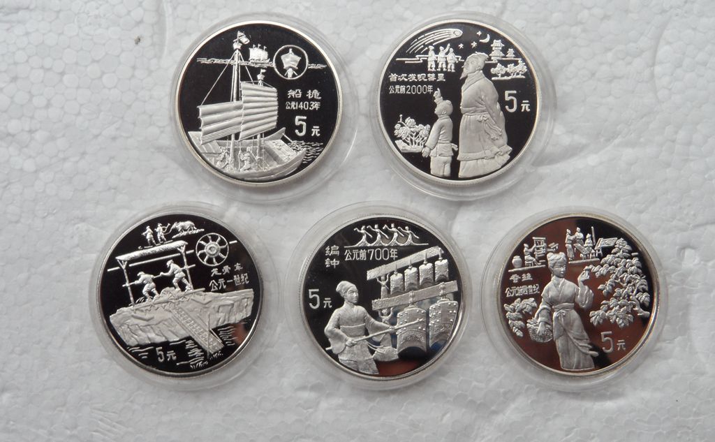 AG亚娱集团官方：号称家长们必看的《冰雪大作战》到底讲了些什么？