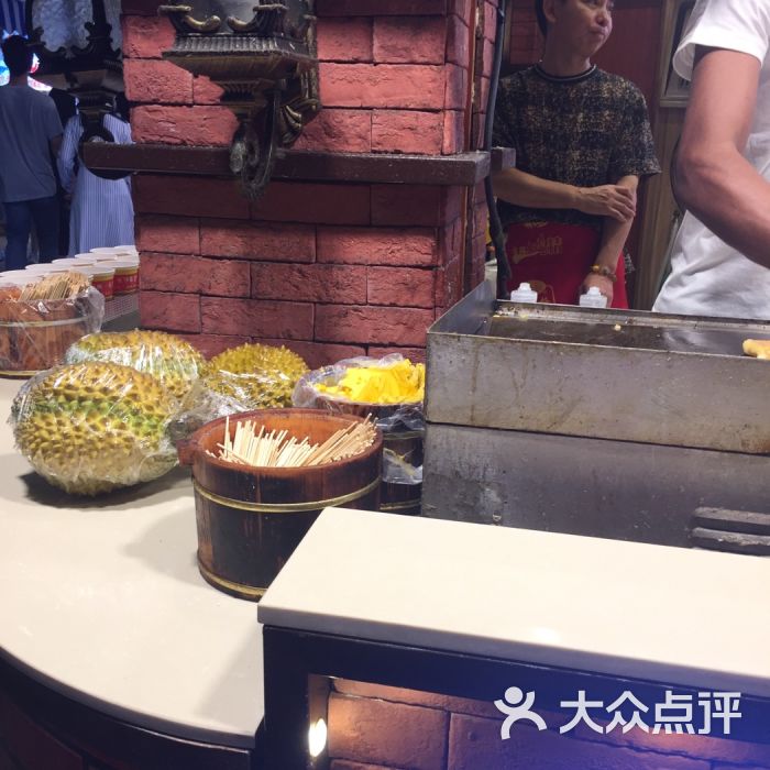 老司机带你游玩泰国纪实真人秀节目《小鹏奇啪行》全集视频_AG亚娱集团官方